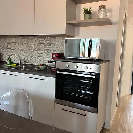 Appartement La Finestra Sul Garda Dreaming Holidays San Felice del Benaco